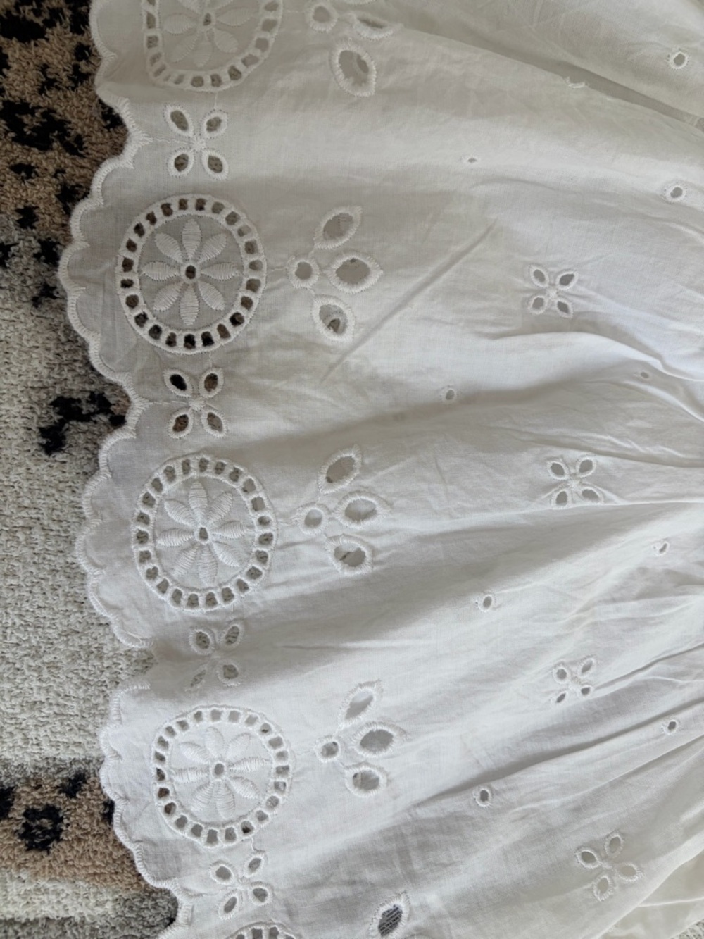 NWT Old Navy Eyelet Coquette Milkmaid Top - Picture 5 of 6